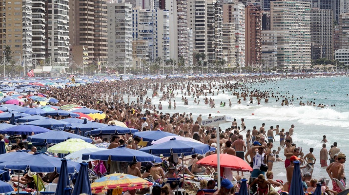 Els clàssics al Modern Els clàssics al Modern