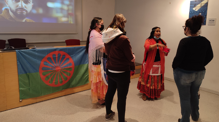 En Femení: Feminisme gitano En Femení: Feminisme gitano