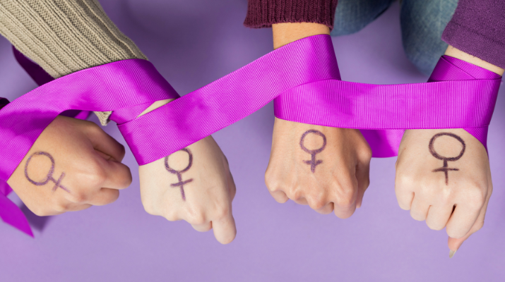 fet a mà en femení 8M fet a mà en femení 8M