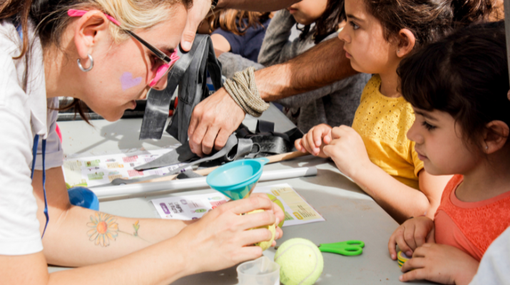 Tardes en família: Taller per crear malabars
