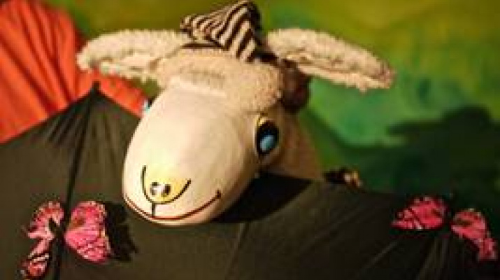 bibliioteca_hora nadons_filomena