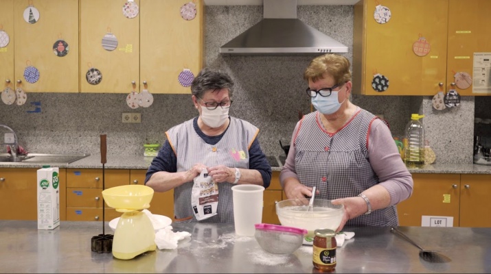 La Cuina del Ribera: "floretas" amb l'Esperanza i la Martina del Centro Extremeño