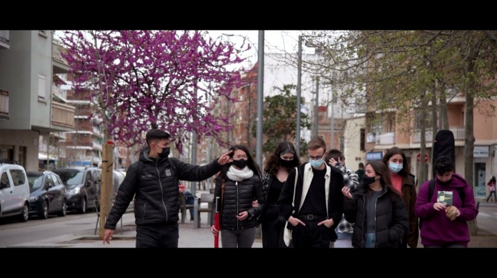 Joves de l'institut Salvador Dalí: reflexions d'un confinament. Connexions 2020-21.