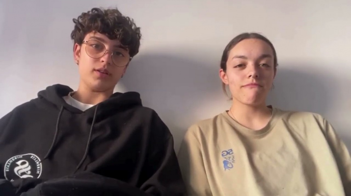 Ainhoa Blanco i Kira Malia Delgado -  Fem Vida