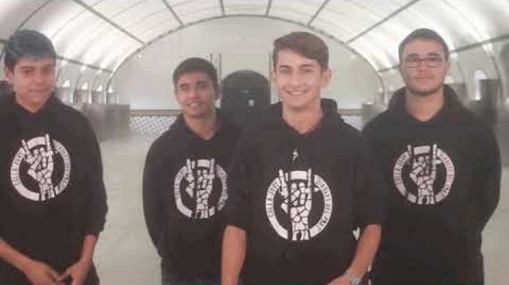 Colla de Diables del Prat - 47a Fira Avícola Raça Prat