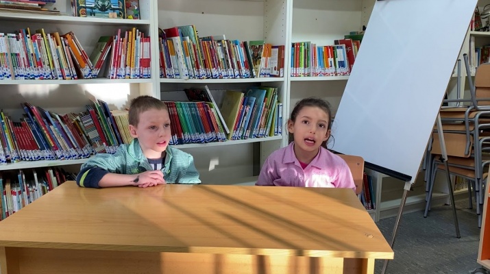 Pregunta a una científica amb l'Escola Charles Darwin (Infantil)