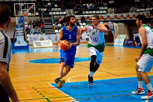 Partit del CB Prat a la pista del Castelló. (FOTO: CB Prat)