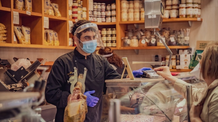 Prat coronavirus comerç mesures protecció