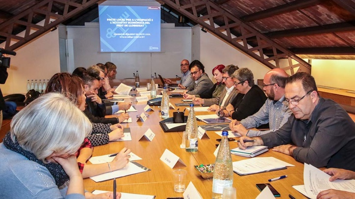 Reunió de la Comissió de Seguiment del Pacte Local per a l'Ocupació i l'Activitat Econòmica del Prat.