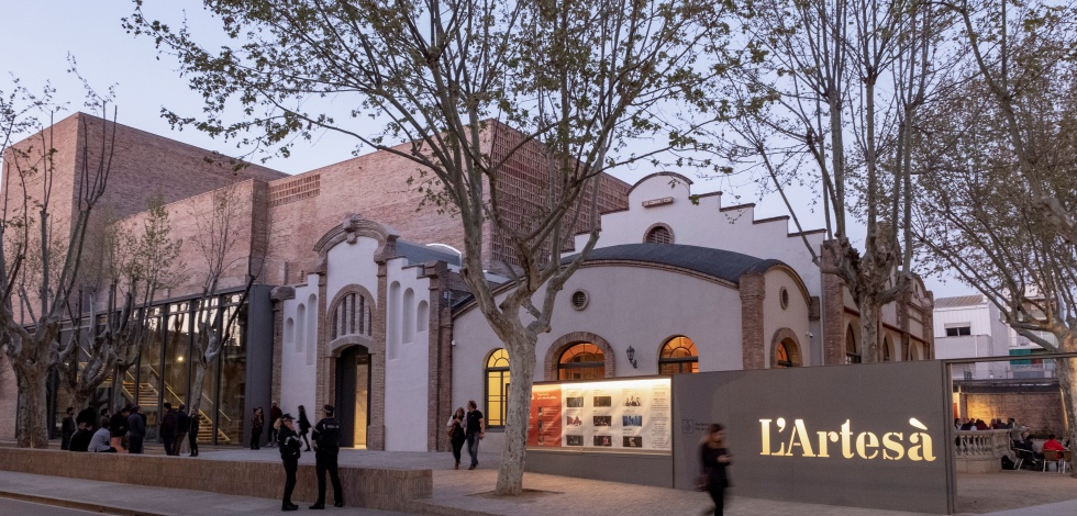 Vista exterior Façana L'Artesà