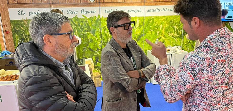 Visita institucional a l'estand de la Cooperativa Agrícola del Prat al Fòrum Gastronòmic 2022_2