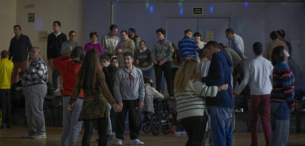Primera sessió discoteca inclusiva